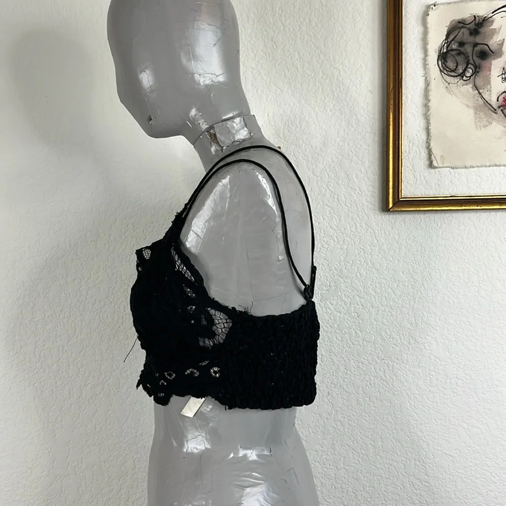 Free People Adella Bralette Lace Plunge V Neck Cross Back Coachella Stagecoach - Picture 3 of 7